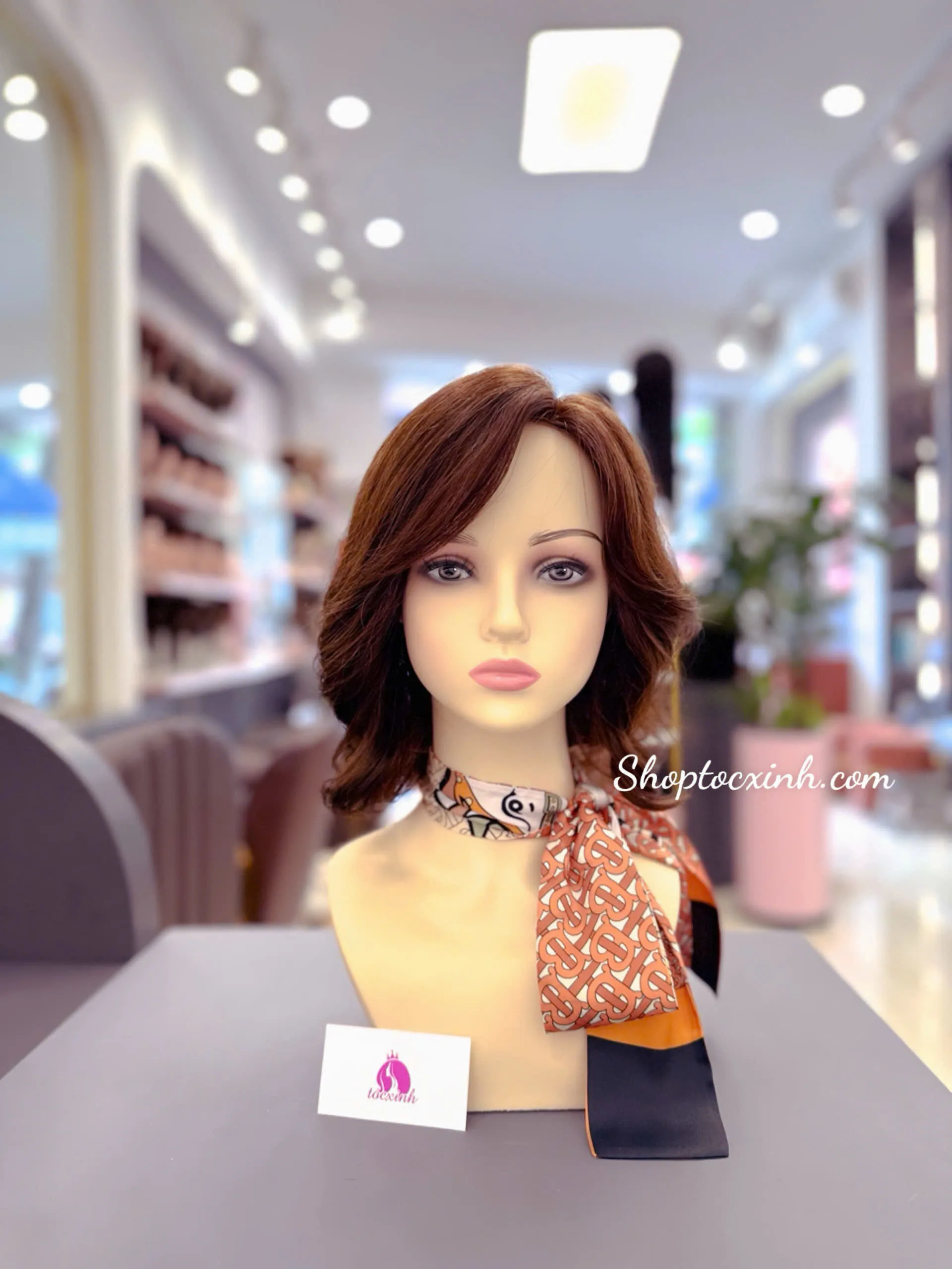 TÓC GIẢ NGUYÊN ĐẦU NGẮN UỐN XOĂN LÀM BẰNG TÓC THẬT