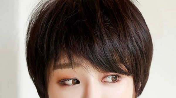 Những điều cần biết khi mua bộ tóc giả ngắn? 4 2