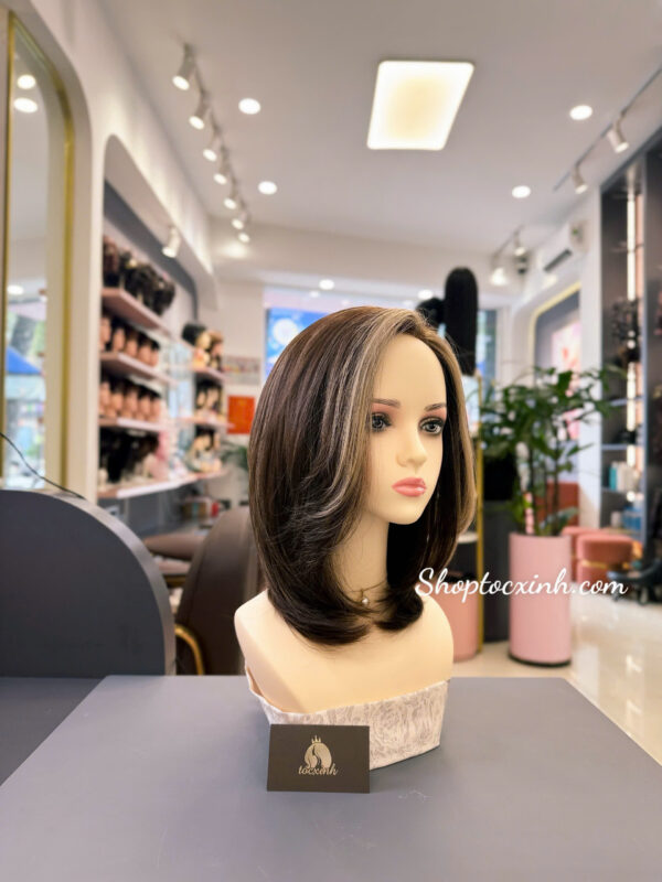Địa chỉ mua tóc giả nữ làm bằng tóc thật 100% giá tốt TPHCM đẹp và uy tín