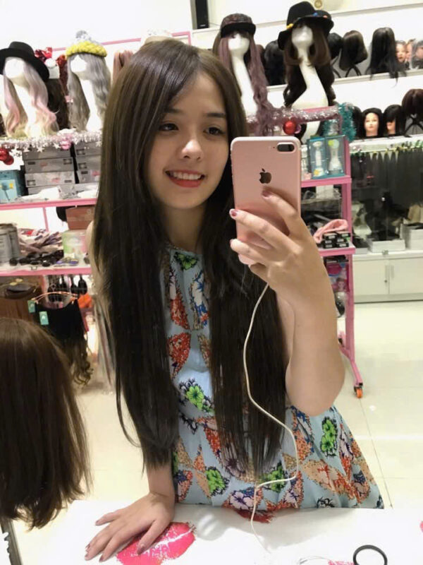 Tóc lob (bob dài) uốn nhẹ phần đuôi
