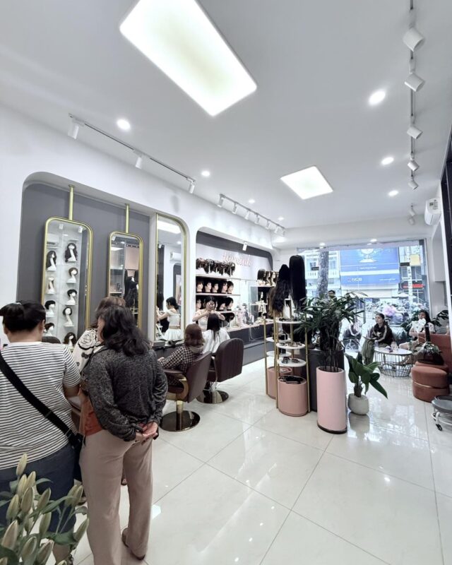 tóc giả đường Lê Văn Sỹ