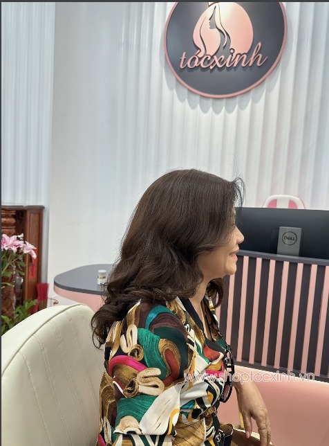 Shop Tóc Xinh - chuyên nhận làm tóc giả từ tóc thật chất lượng tốt, uy tín làm tóc giả từ tóc thật
