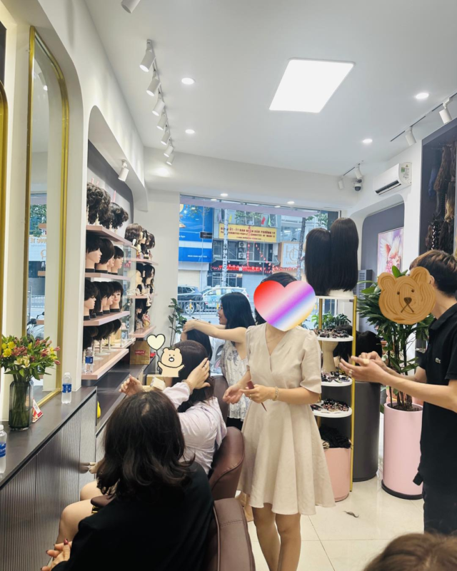 cửa hàng tóc giả