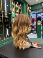 Tóc Layer uốn xoăn nhuộm Vàng