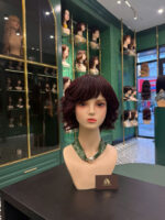 Tóc ngắn xoăn nguyên đầu